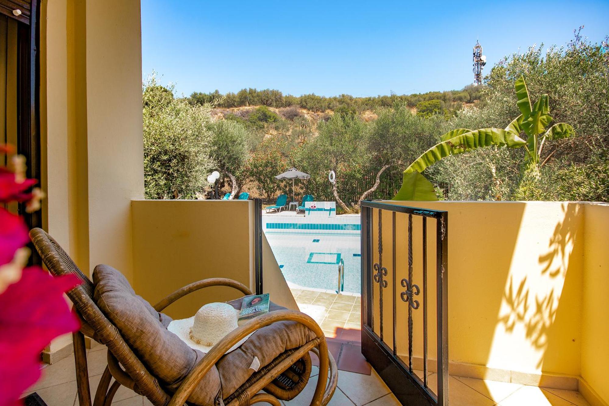 Villa Olive Farm Agia Marina Esterno foto